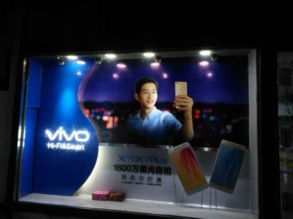 卡布灯箱